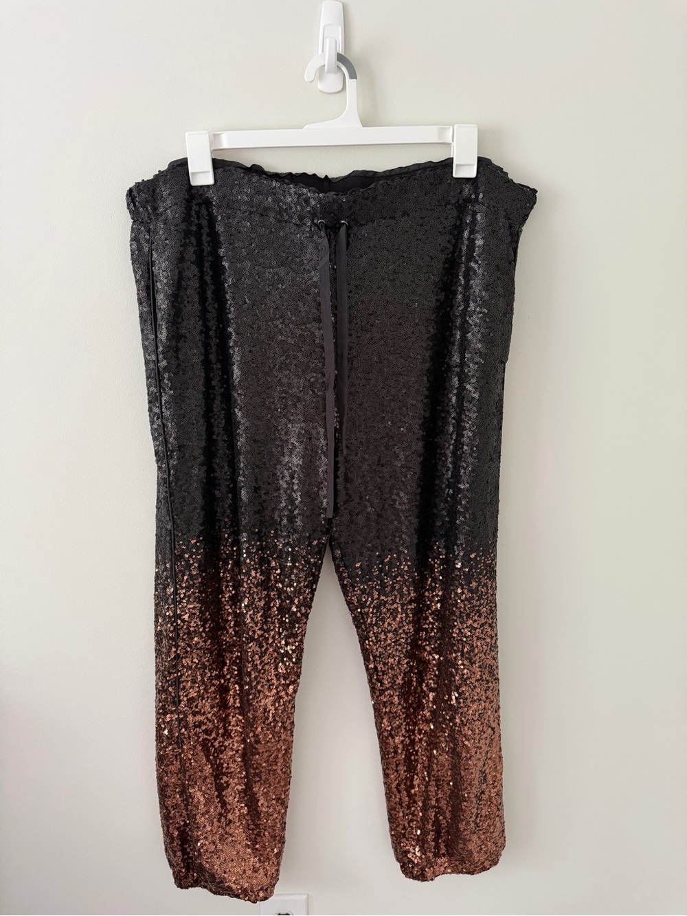Johnny Was Black to Copper Sequin Ombre Jogger Pants